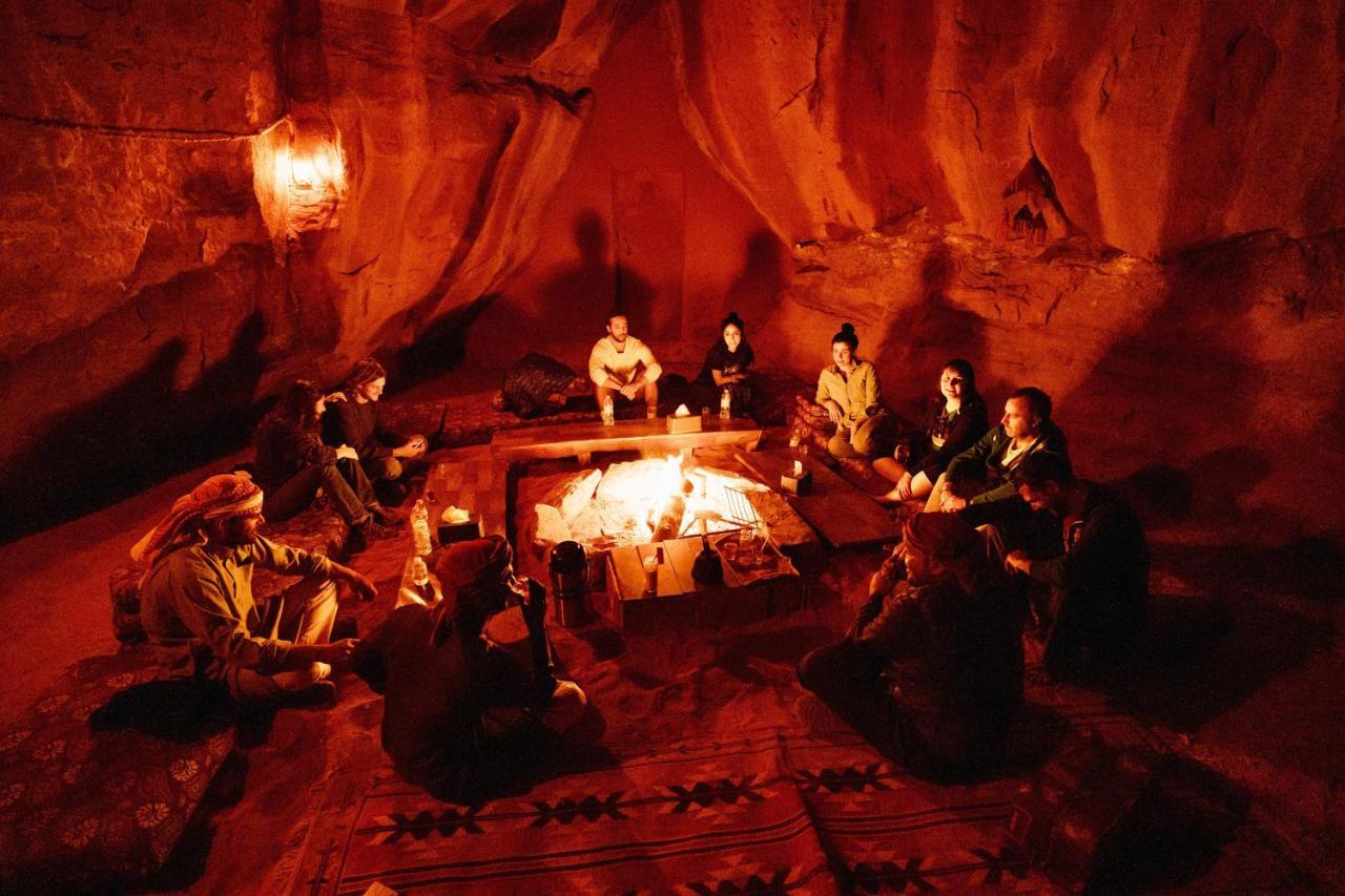 Bedouin Nights Camp Hotel Wadi Rum Exterior photo